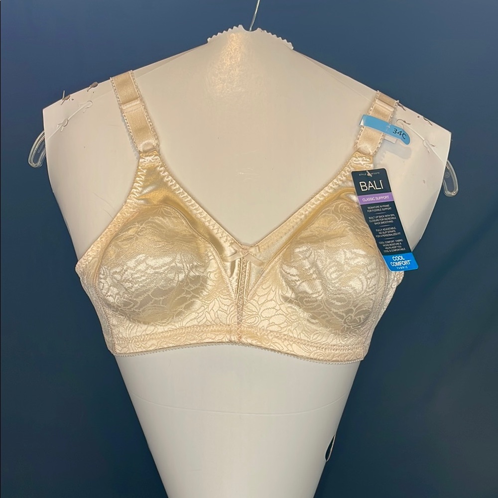 Bali Cream Full Coverage Bra with Underwire and Wide Straps